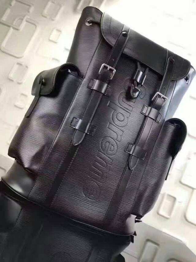 M41709_black_01.jpg