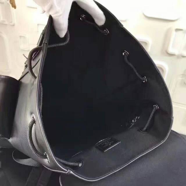 M41709_black_08.jpg