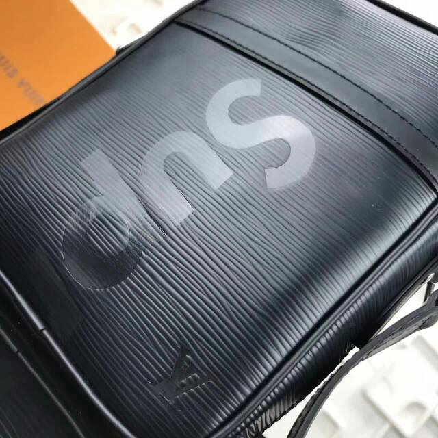 M53417_black_06.jpg