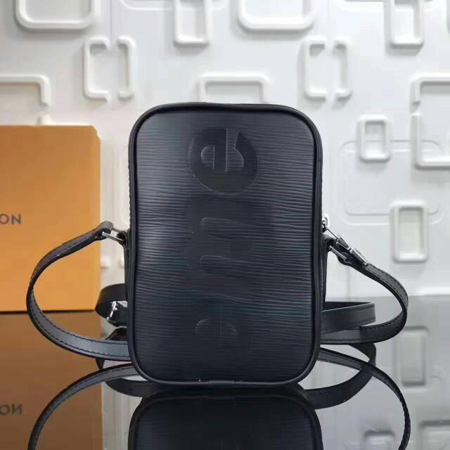 M53434_black_02.jpg