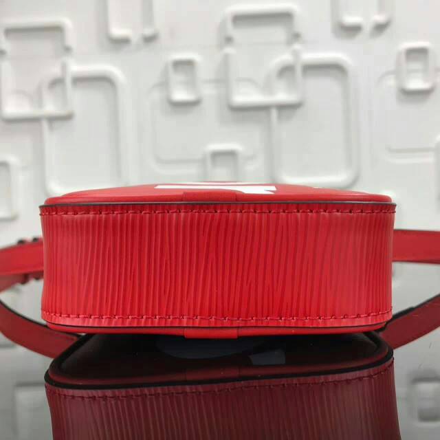 M53434_red_04.jpg
