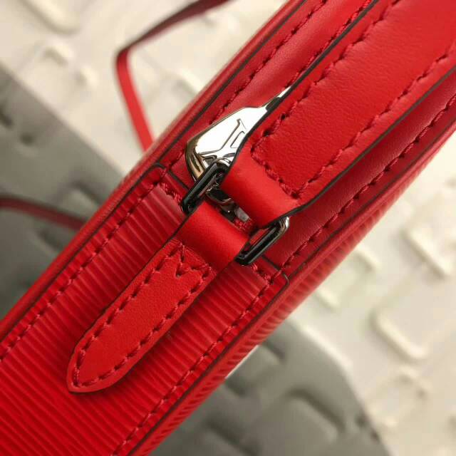 M53434_red_05.jpg